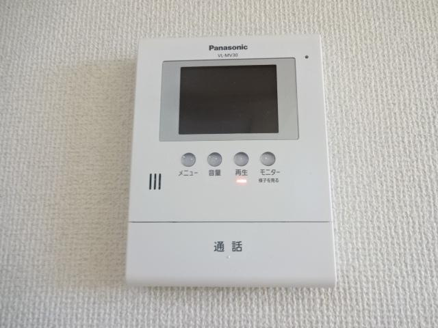 ウォーターミル七番館のセキュリティ|カメラ付インターホン