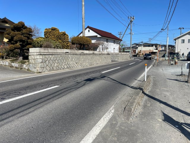 新築戸建　郡山市大槻針生前田第2　Livele Garden　全2棟の前面道路含む現地写真