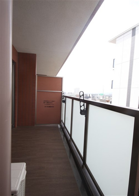 【バルコニー】 | プレジオ海老江