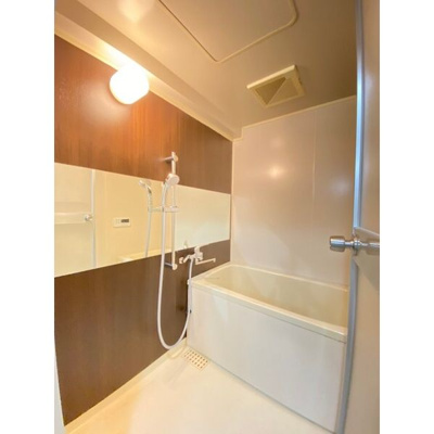 【浴室】 | テン・フォーティ