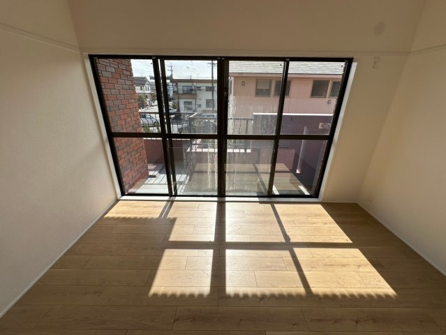 三旺マンション第7名東の洋室