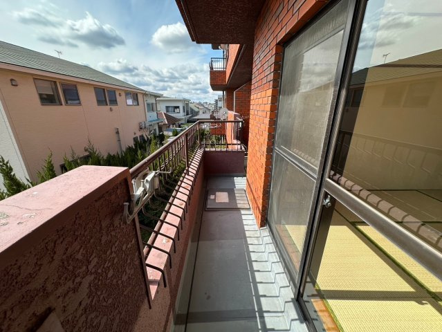 三旺マンション第7名東のバルコニー