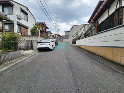 【前面道路含む現地写真】 | 坂本６丁目