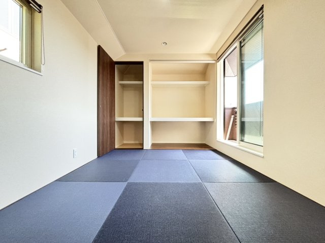 薬師通3丁目　戸建ての和室|☆2階和室となります。
☆南側にバルコニーがございます。