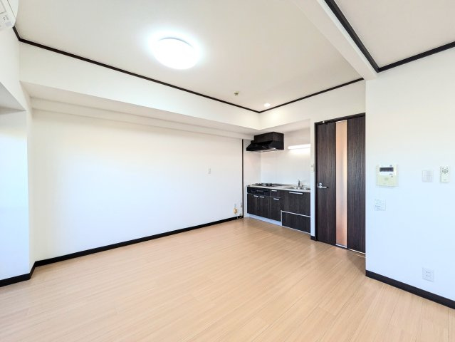 カンケン西藤マンションの居間・リビング