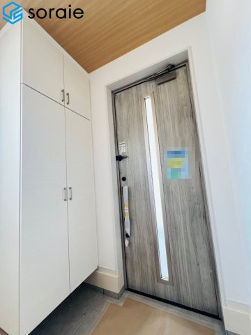 川越市今成1期　アーバンスタイルの玄関