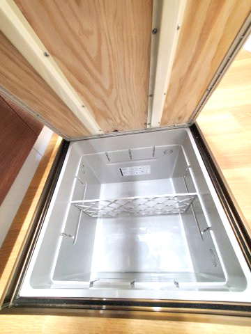 東大阪市布市町4丁目　中古戸建のその他|床下収納