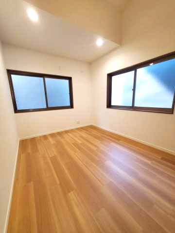 東大阪市布市町4丁目　中古戸建の寝室