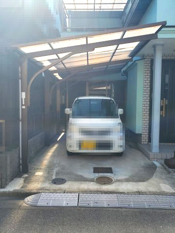 東大阪市布市町4丁目　中古戸建の駐車場