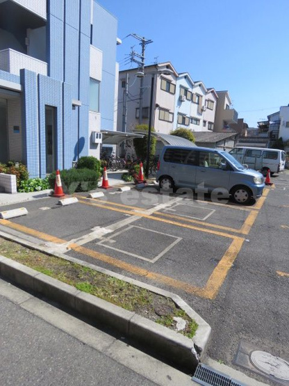 【駐車場】 | ディット・ビージュー