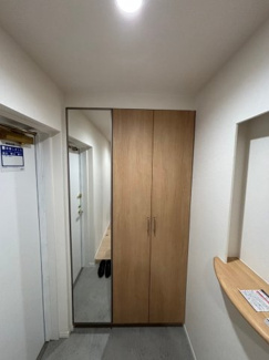 【玄関】 | 川越市大袋新田　リフォーム済み中古マンション　西武新宿線『南大塚駅』徒歩11分　【大東西小学区】