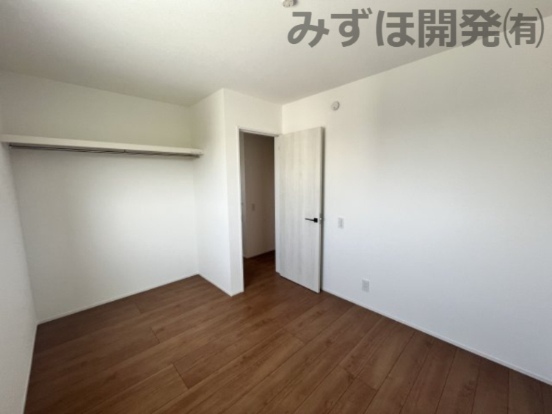 天童市大字長岡2441（旧住所）【Ｂ棟】の洋室