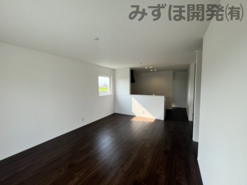 天童市長岡2441（旧住所）【A棟】の区画図|車はゆったり4台停められるので、来客時も安心！