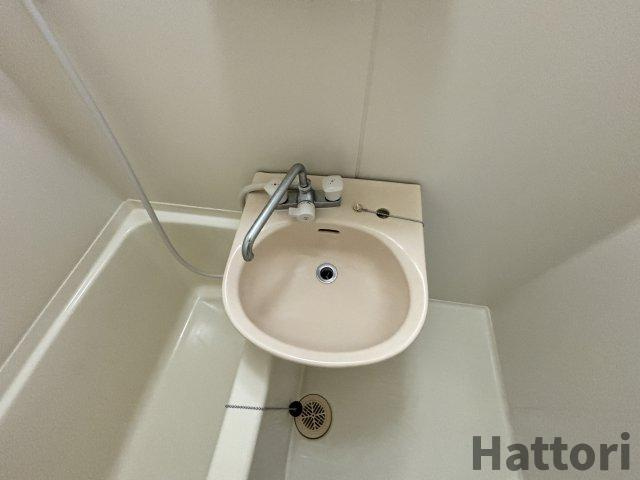 プチハイツ服部の洗面所