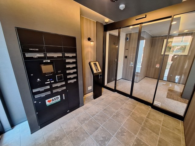 （シニア限定）ヘーベルヴィレッジ与野本町Lupinusのエントランス