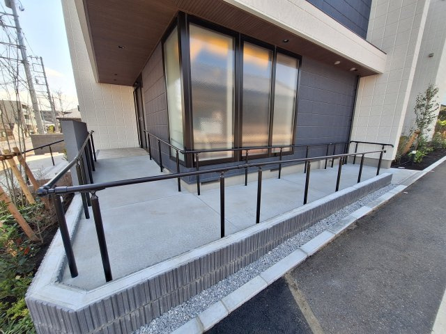 （シニア限定）ヘーベルヴィレッジ与野本町Lupinusのその他共用部分|スロープもあってカートもらくらく