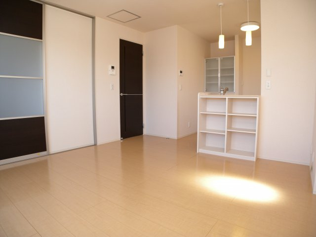 グランドソレーユⅡの居間・リビング