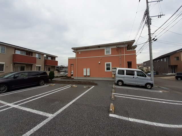 ラフィナート・パレ　Ｃの駐車場|駐車場