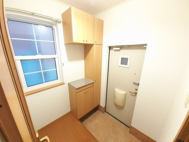 ラフィナート・パレ　Ｃの玄関|玄関