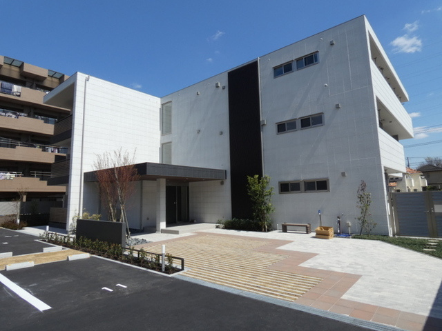 ＧＲＥＥＮ　ＴＥＲＲＡＣＥ　給田の外観|★旭化成のペット共生型賃貸マンション★