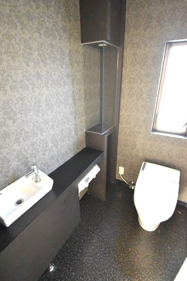 水戸市酒門町　築13年平屋建て　開放的な角地ですのトイレ|トイレクリーニング済みです。