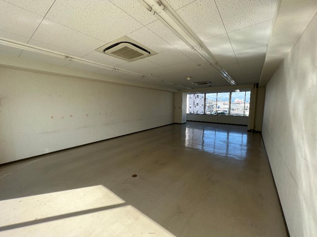 第一岐阜県ビルの内装|内装です