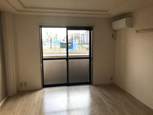 フェアリーⅡの内装|室内