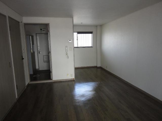 メゾンドカパーニュＡの居間・リビング|リビング