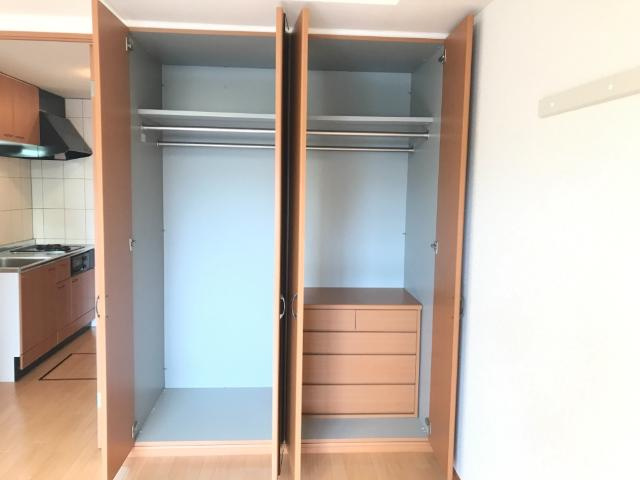 スウィートクローバーの収納|クローゼット