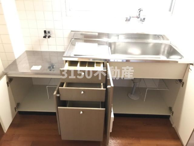 アーバンヒルズＴ１の設備|キッチン下部収納