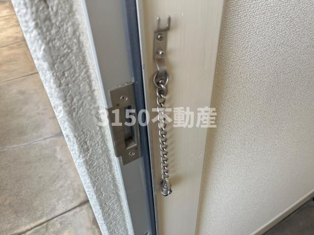 アーバンヒルズＴ２の玄関|ドアチェーン