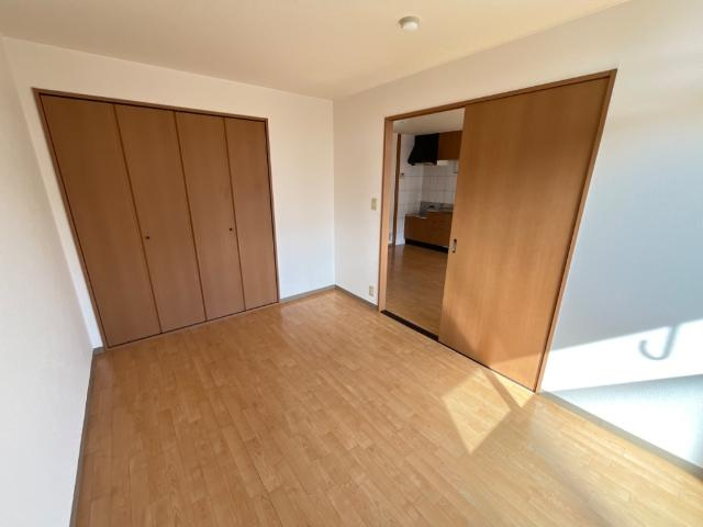 オリンピアＥの内装|洋室