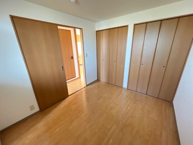 オリンピアＥの内装|洋室