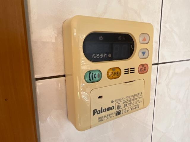 オリンピアＥの内装|給湯パネル