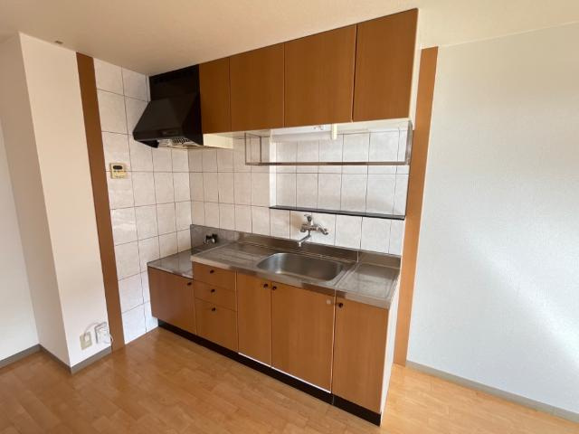 オリンピアＥのキッチン|キッチン