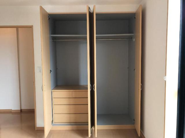 Ｈ様賃貸住宅　Ａ棟の収納|クローゼット