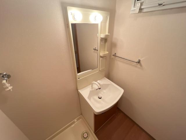 来夢ガーデンの洗面所|洗髪洗面化粧台