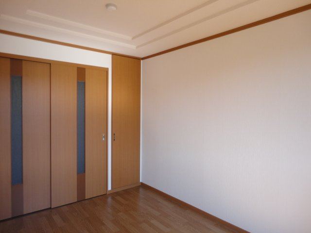 プロニティーハイツの内装|南東洋室
