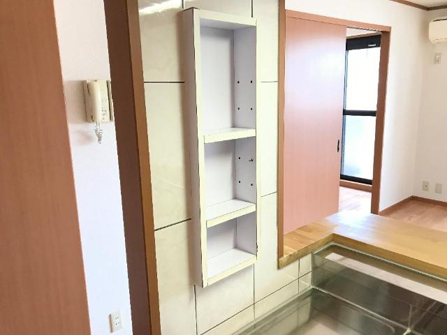 リミエールしろのうちのキッチン|調味料棚