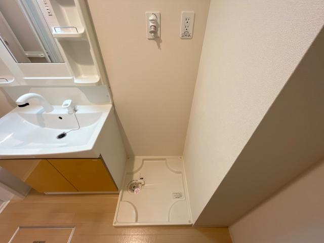 ラ　ルーチェ　Ｍのその他|洗濯機置場