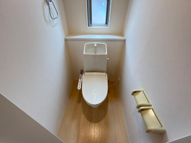 ラ　ルーチェ　Ｍのトイレ|シャワー付トイレ