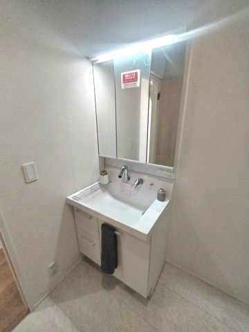 三鷹市大沢１丁目 京王線 西調布駅 新築戸建の独立洗面台