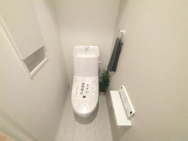 三鷹市大沢１丁目 京王線 西調布駅 新築戸建のトイレ