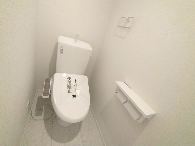 三鷹市大沢１丁目 京王線 西調布駅 新築戸建のトイレ