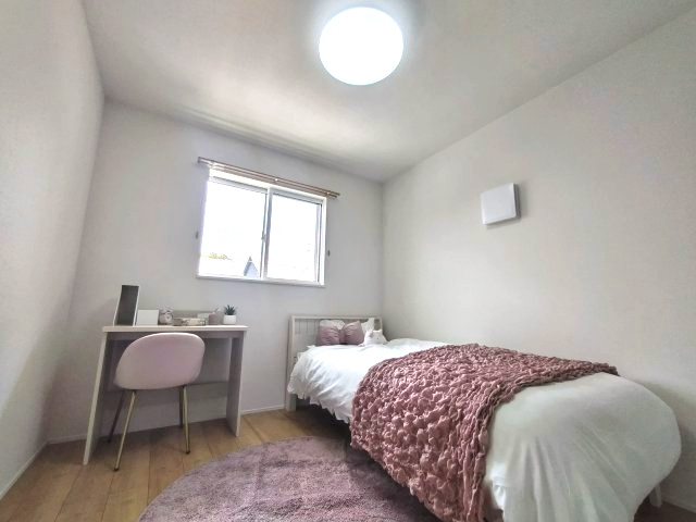 三鷹市大沢１丁目 京王線 西調布駅 新築戸建の洋室