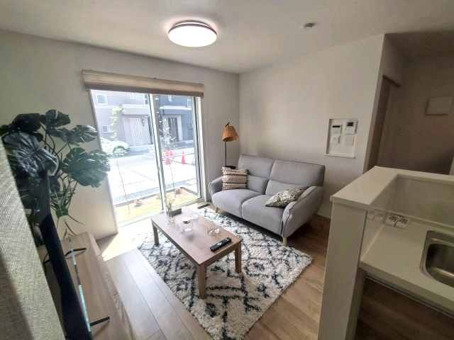 三鷹市大沢１丁目 京王線 西調布駅 新築戸建の居間・リビング