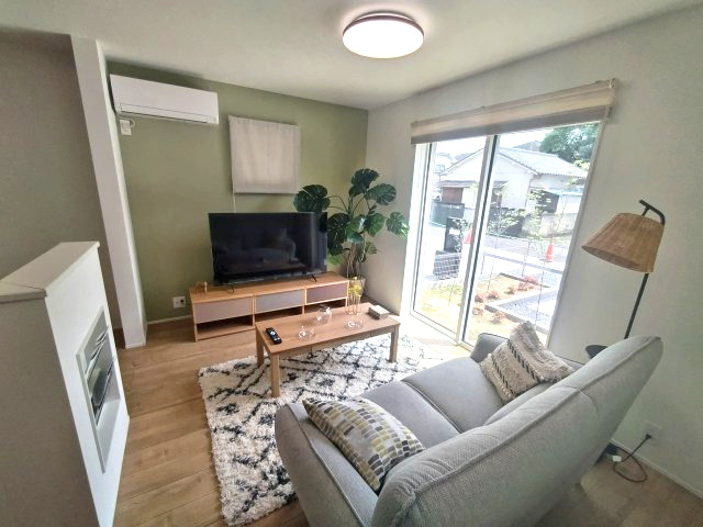 三鷹市大沢１丁目 京王線 西調布駅 新築戸建の居間・リビング