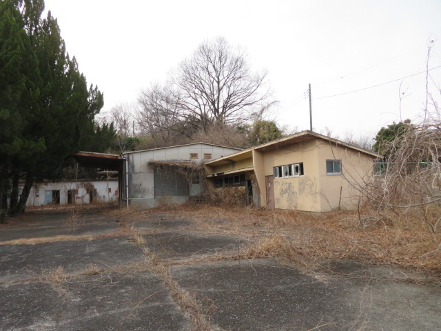 東松山市大字大谷の工場の外観