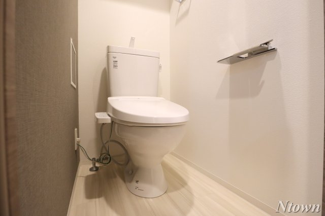 【トイレ】 | メイクス鶴舞Ⅱ | 落ち着いた色調のトイレです
