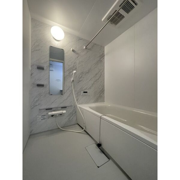 AI-Maison 田辺/昭和町の浴室